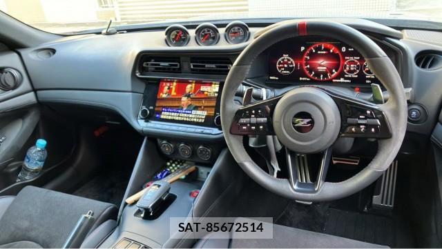 Nissan FAIRLADY Z 2025-03 8280775-2