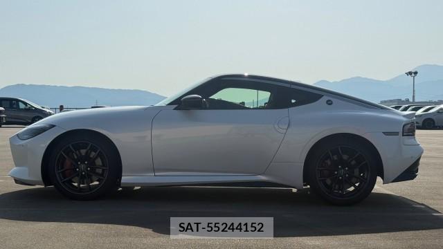Nissan FAIRLADY Z 2024-07 8281109-9
