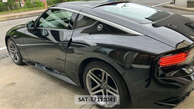 Nissan FAIRLADY Z 2025-04 8281398-10