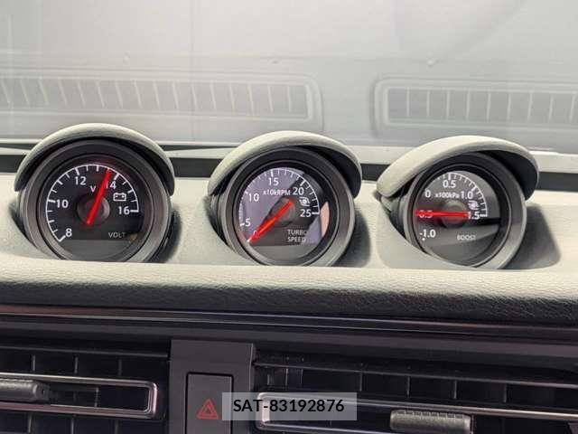 Nissan FAIRLADY Z 2024-07 8284612-13