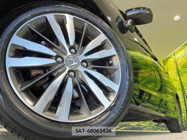 Honda FIT HYBRID 2017-04 8280049-12