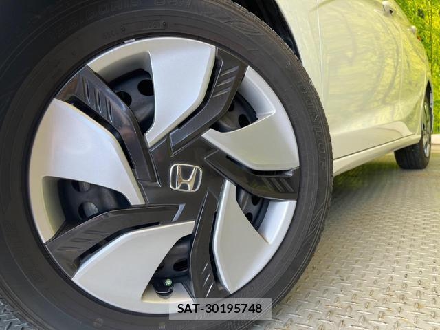 Honda FIT HYBRID 2014-03 8280366-12