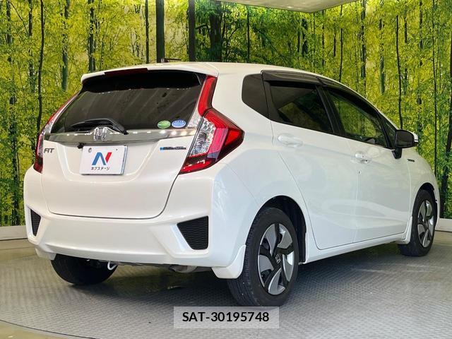 Honda FIT HYBRID 2014-03 8280366-16