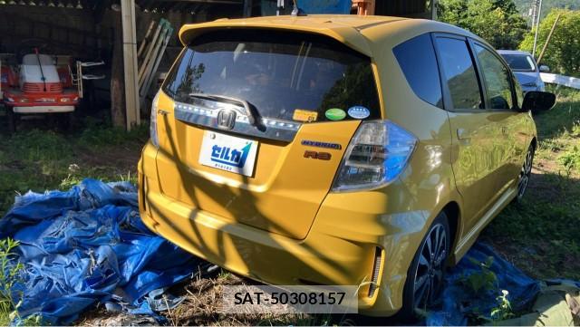 Honda FIT HYBRID 2013-02 8280885-12