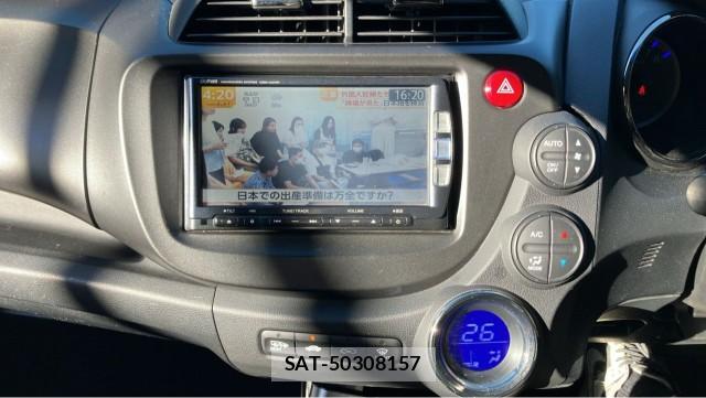 Honda FIT HYBRID 2013-02 8280885-4