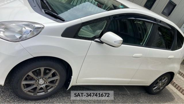 Honda FIT HYBRID 2011-09 8281342-10