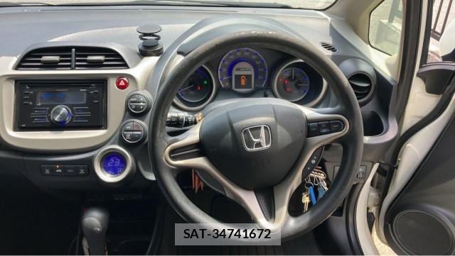 Honda FIT HYBRID 2011-09 8281342-16