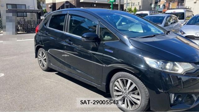 Honda FIT HYBRID 2016-05 8282202-3