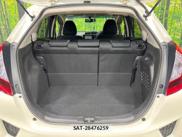 Honda FIT HYBRID 2013-09 8282646-9