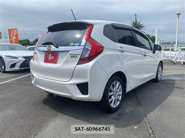 Honda FIT HYBRID 2017-02 8282723-5