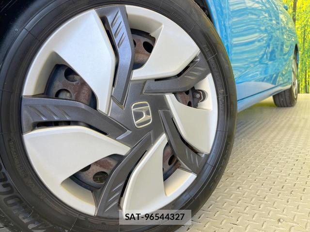 Honda FIT HYBRID 2014-04 8284909-12