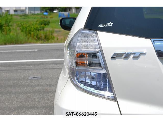 Honda FIT HYBRID 2013-07 8285295-18