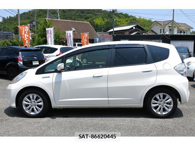 Honda FIT HYBRID 2013-07 8285295-7