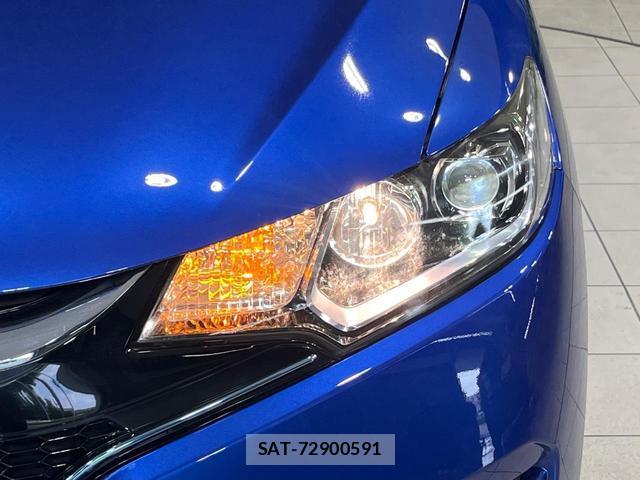 Honda FIT HYBRID 2015-10 8285501-11