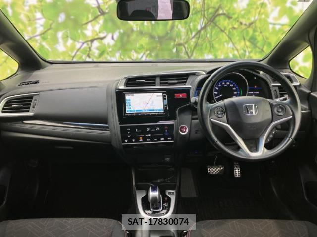 Honda FIT HYBRID 2015-07 8285750-3