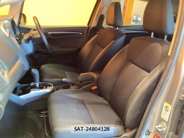 Honda FIT 2014-03 8276744-11