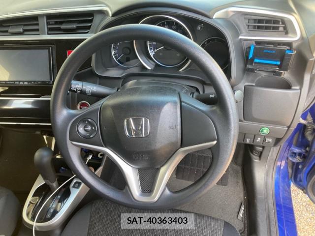 Honda FIT 2014-10 8279130-5