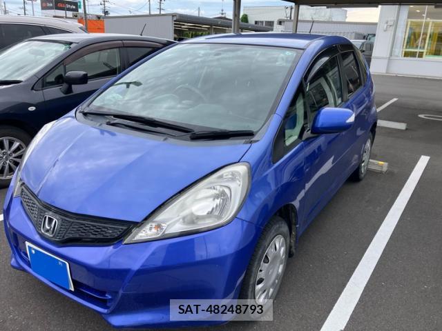 Honda FIT 2011-12 8279516-0