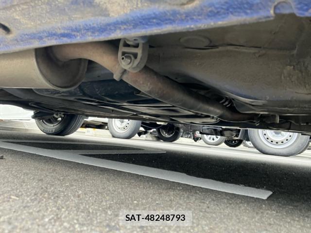 Honda FIT 2011-12 8279516-12