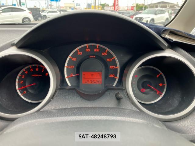 Honda FIT 2011-12 8279516-19