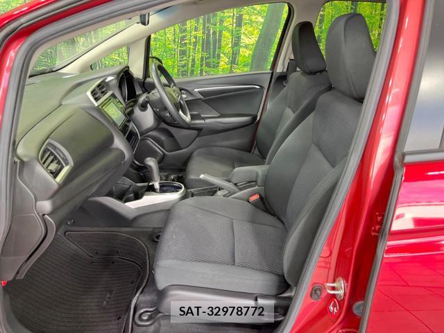 Honda FIT 2017-12 8282653-7