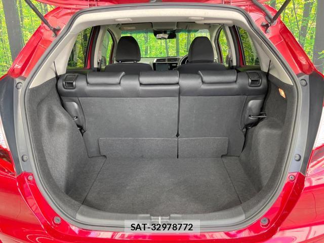 Honda FIT 2017-12 8282653-9