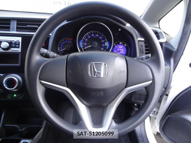 Honda FIT 2013-12 8282934-15