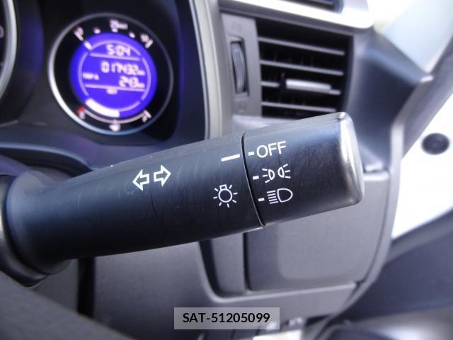 Honda FIT 2013-12 8282934-17