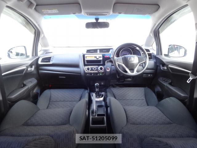 Honda FIT 2013-12 8282934-2
