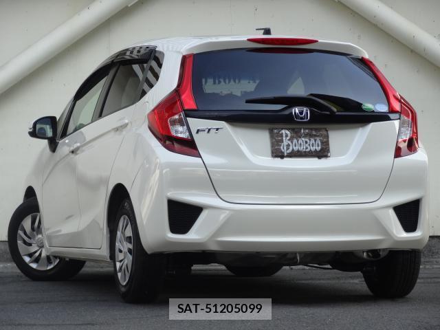 Honda FIT 2013-12 8282934-4