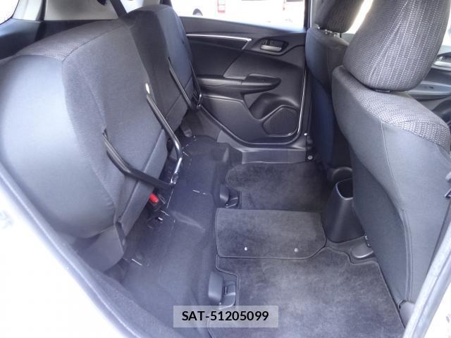 Honda FIT 2013-12 8282934-5