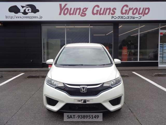 Honda FIT 2016-09 8282987-12