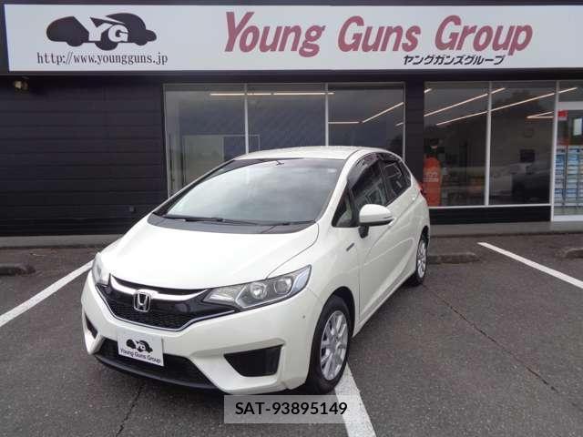 Honda FIT 2016-09 8282987-8