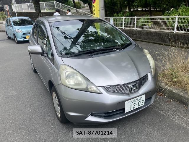 Honda FIT 2009-10 8284227-0
