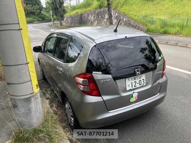 Honda FIT 2009-10 8284227-5