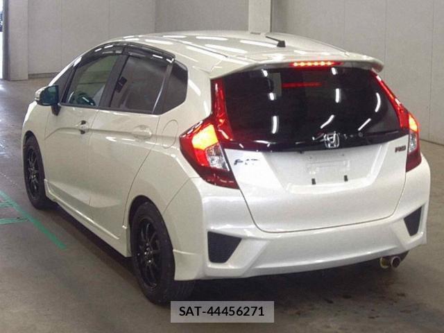 Honda FIT 2015-05 8284697-4