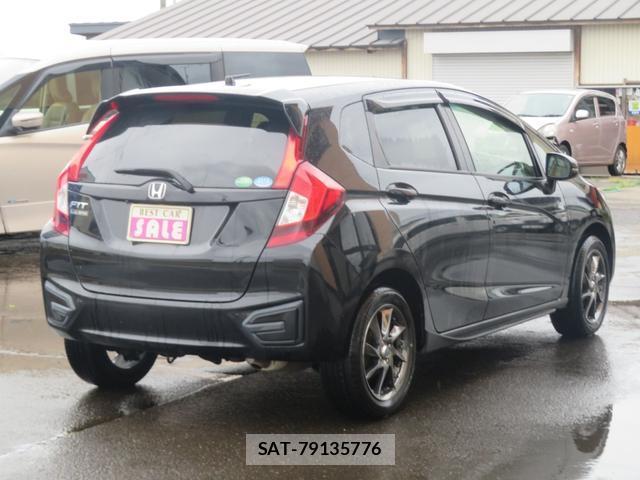 Honda FIT 2016-04 8285648-5