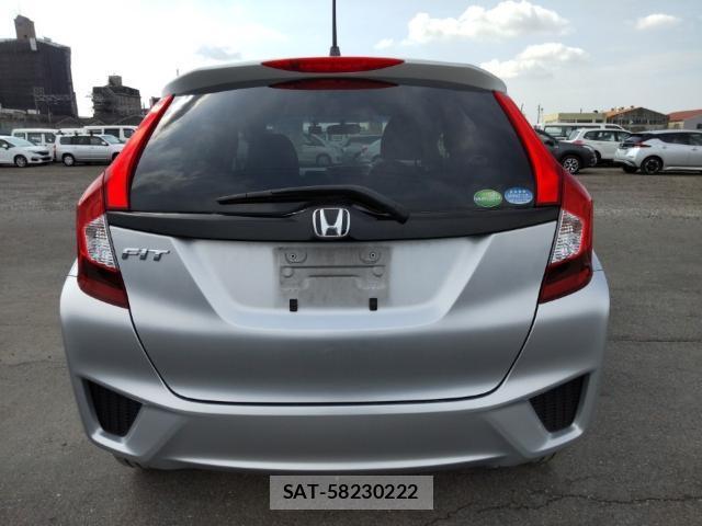Honda FIT 2017-07 8285676-1