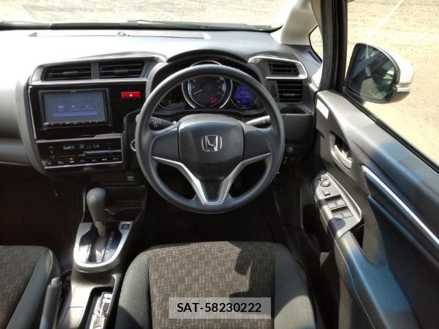 Honda FIT 2017-07 8285676-2