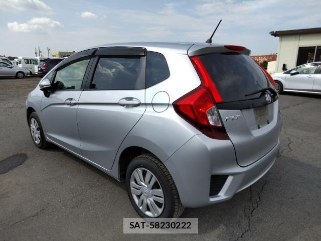 Honda FIT 2017-07 8285676-5