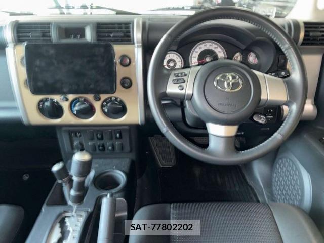 Toyota FJ CRUISER 2017-12 8277042-4