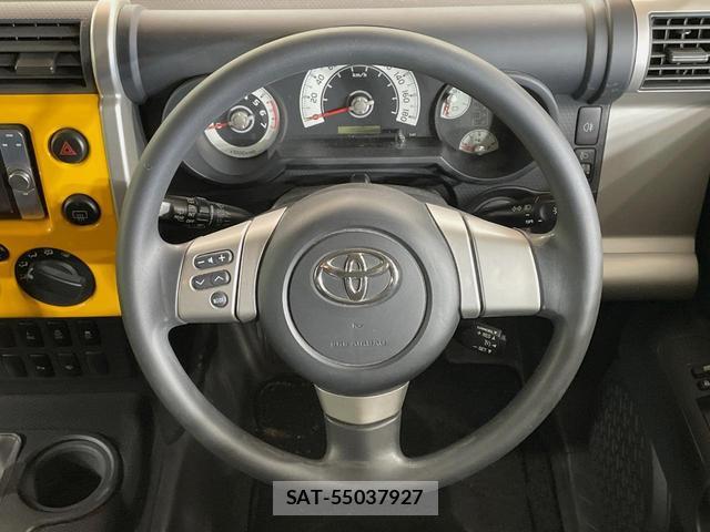 Toyota FJ CRUISER 2011-08 8278049-10