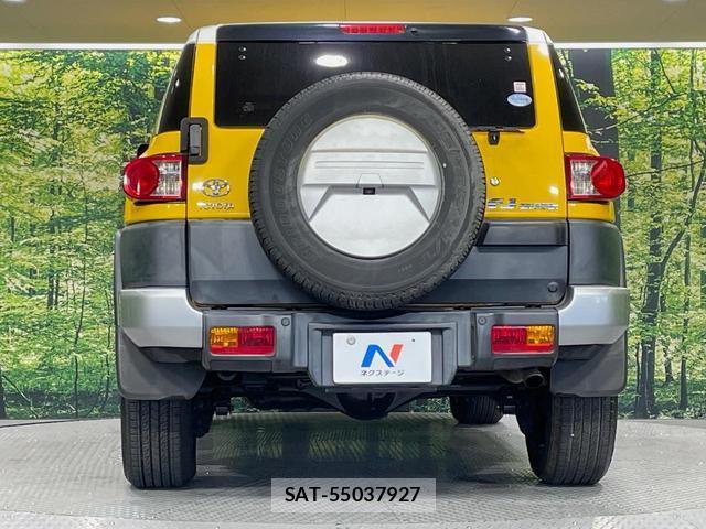 Toyota FJ CRUISER 2011-08 8278049-14