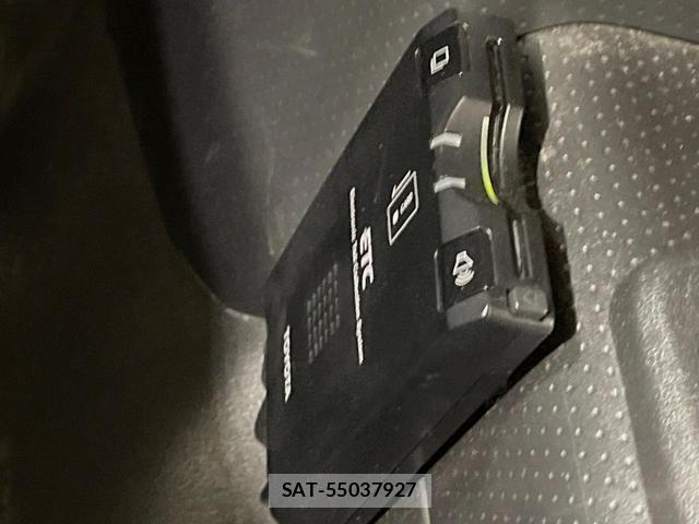 Toyota FJ CRUISER 2011-08 8278049-5