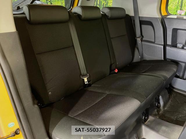 Toyota FJ CRUISER 2011-08 8278049-8
