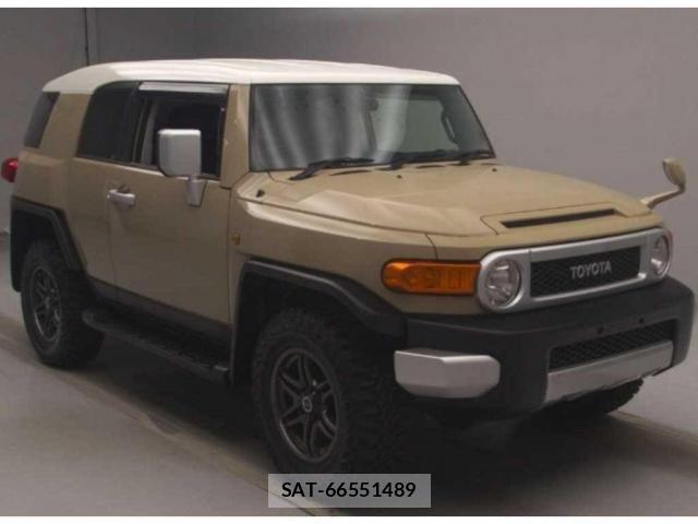 Toyota FJ CRUISER 2015-06 8278534-0