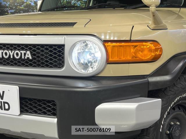 Toyota FJ CRUISER 2014-05 8279019-12
