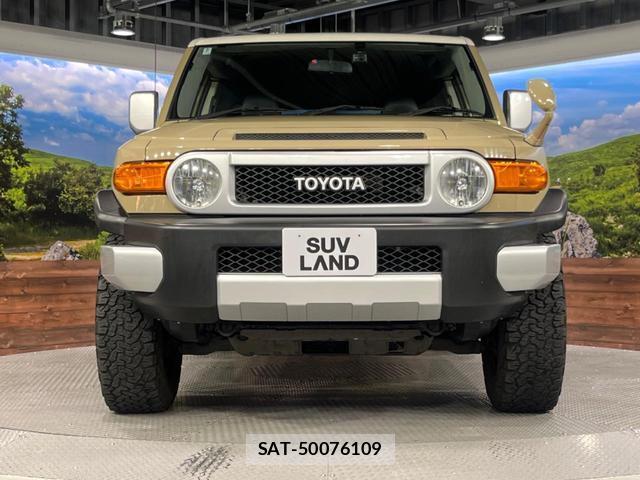 Toyota FJ CRUISER 2014-05 8279019-14