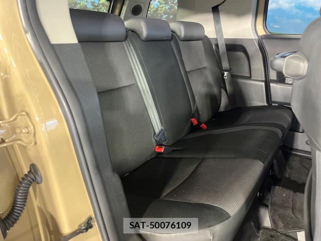 Toyota FJ CRUISER 2014-05 8279019-9