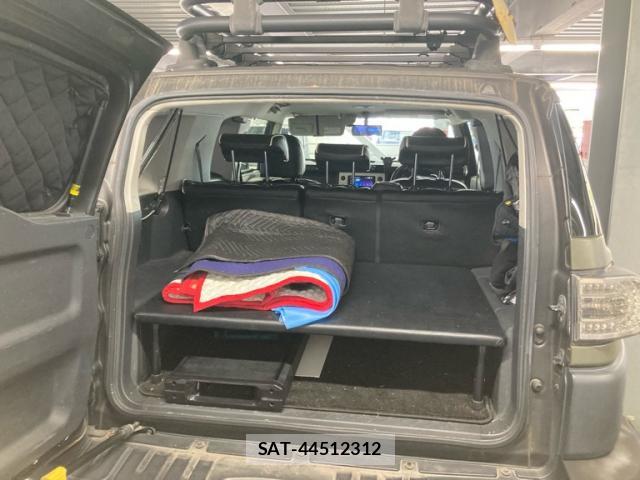 Toyota FJ CRUISER 2011-08 8279599-12